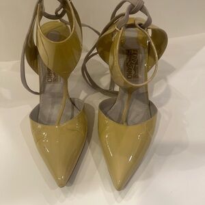 Salvatore Ferragamo Beige Patent Leather Heels